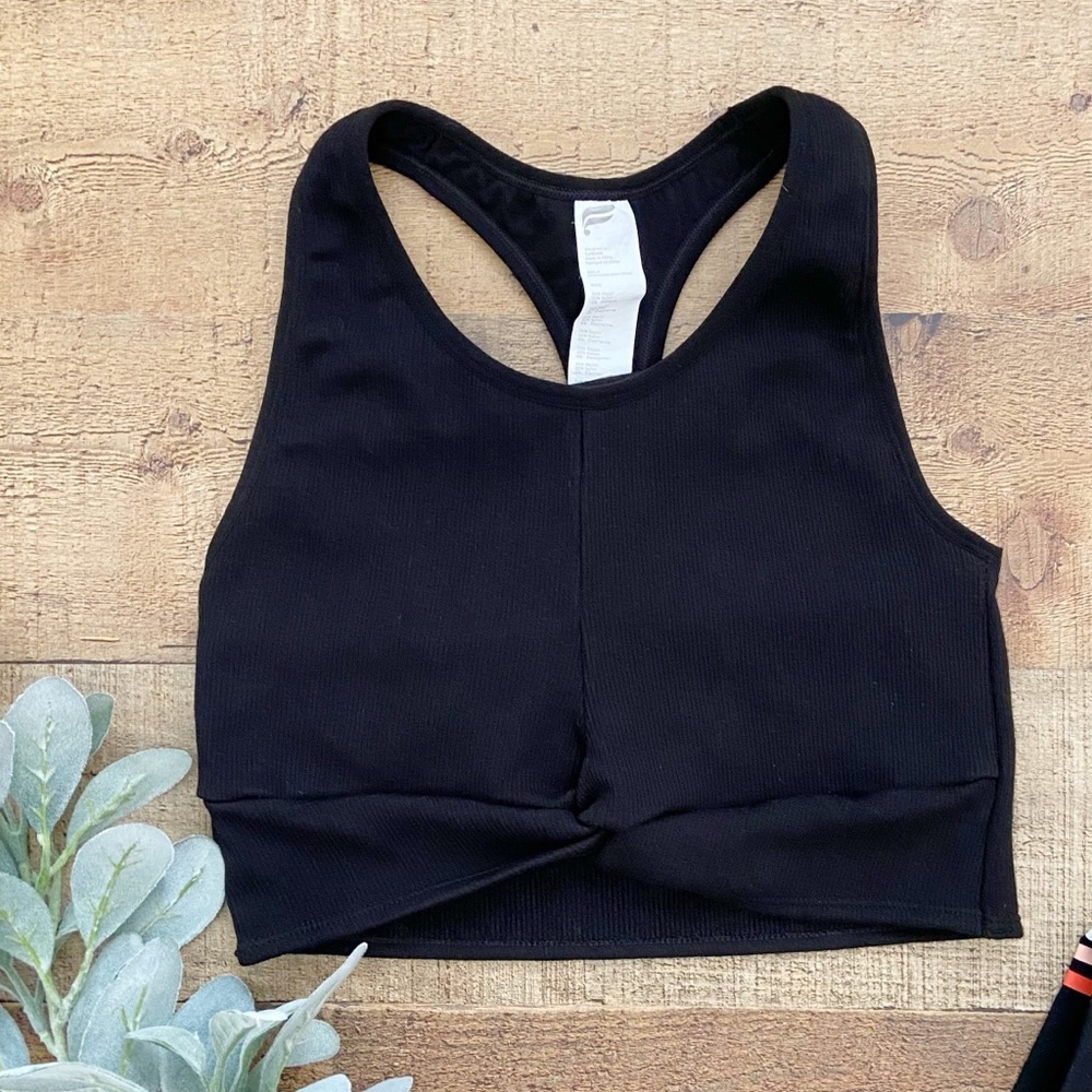 FABLETICS All Black Ribbed Crop Workout TOP (Front Twist)